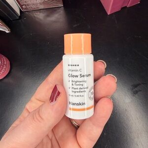 Hanskin Vitamin C Glow Serum